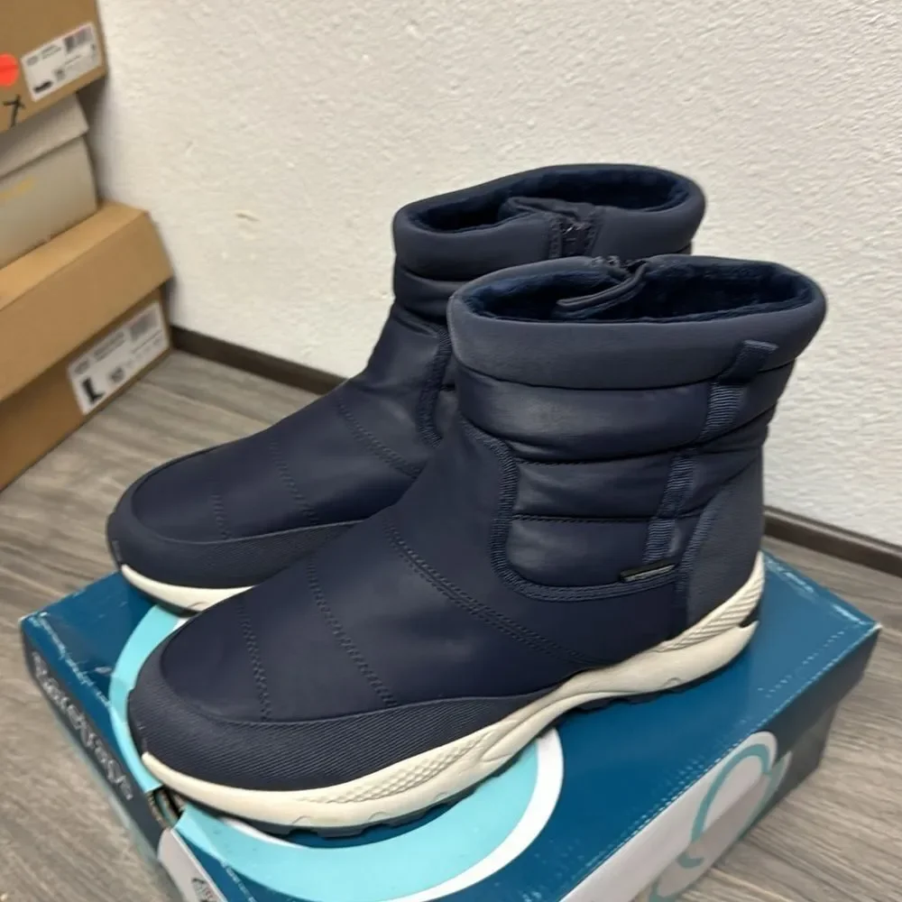 Baretraps Darra Waterproof Cold Weather Boots